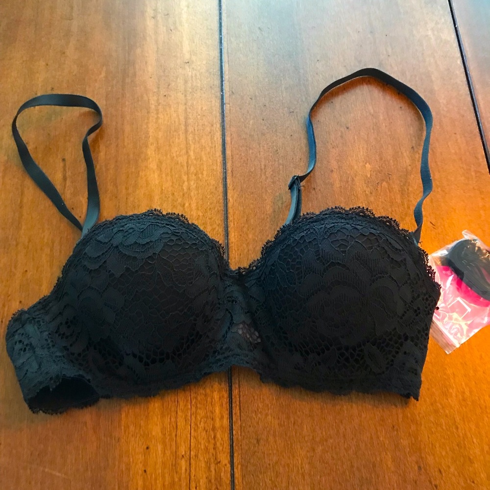 Xhilaration Convertible Strapless Bra